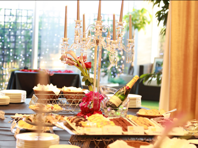BANQUET 001